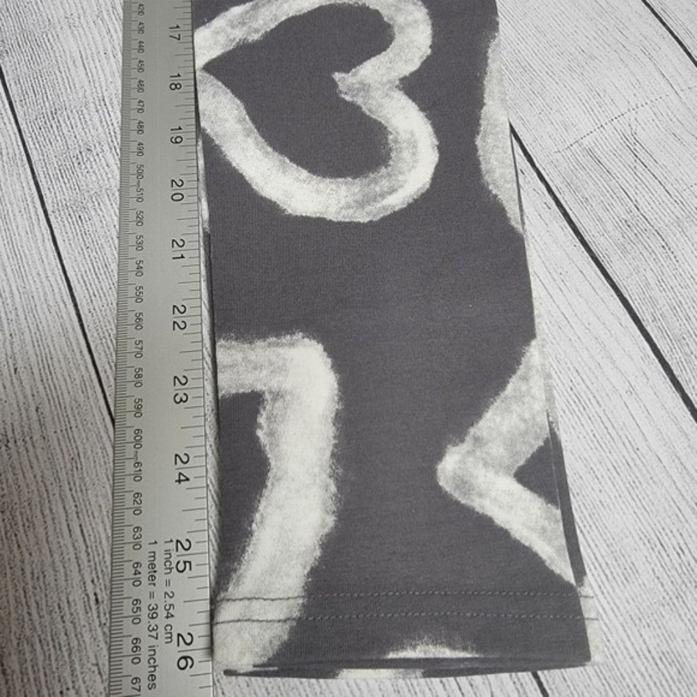 Wild Fable High-Waisted Classic Leggings Gray Hearts Women's Size Small NWOT - Picture 3 of 5